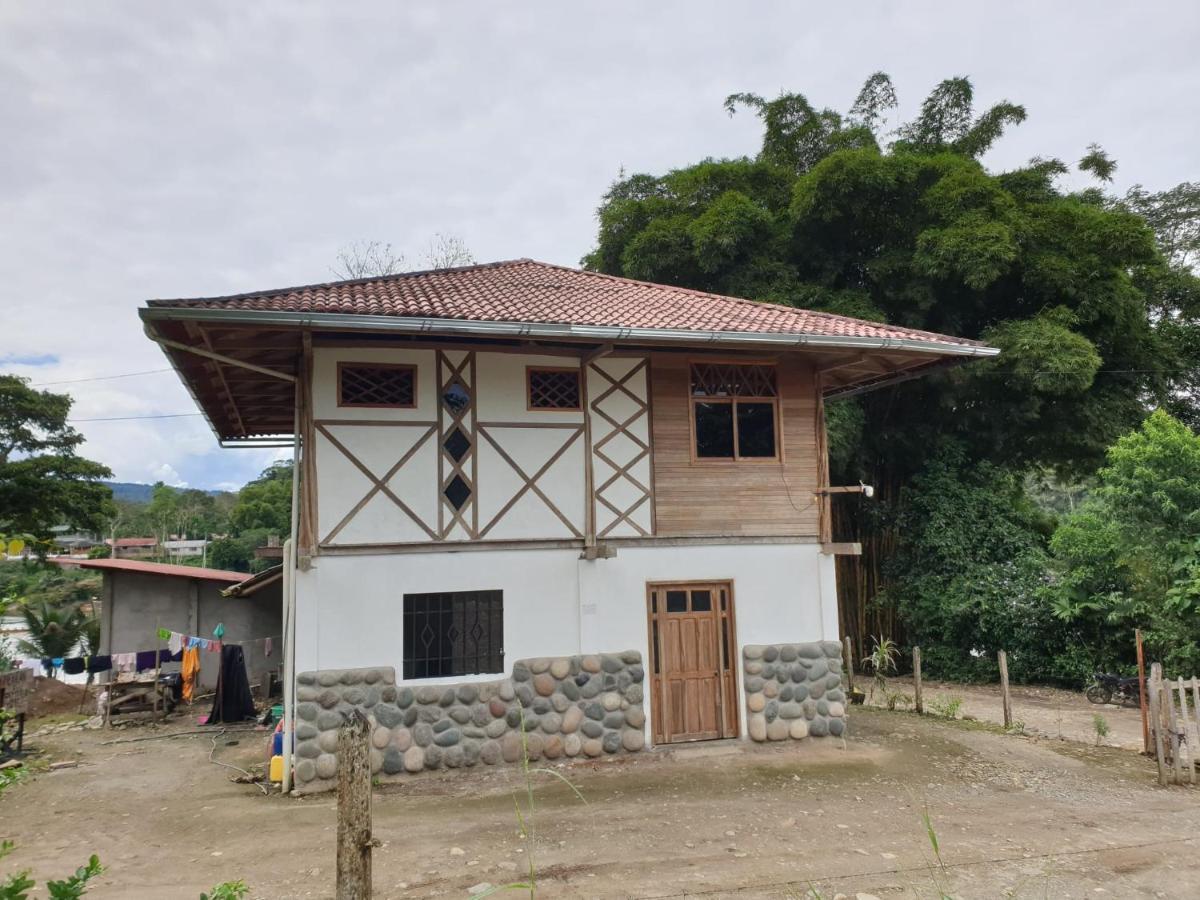 Ferienwohnung Playa Tortuga Puerto Misahuallí Exterior foto