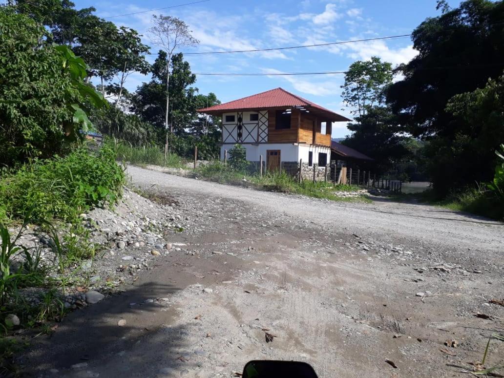 Ferienwohnung Playa Tortuga Puerto Misahuallí Exterior foto