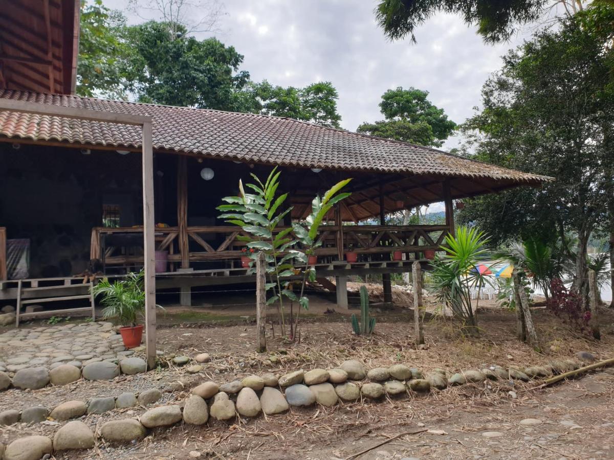 Ferienwohnung Playa Tortuga Puerto Misahuallí Exterior foto