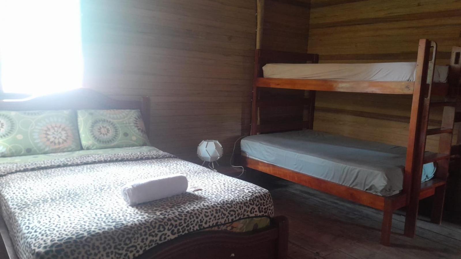 Ferienwohnung Playa Tortuga Puerto Misahuallí Zimmer foto